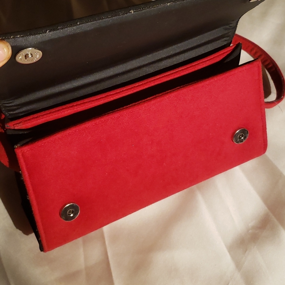 Purse - Picture 5 of 9